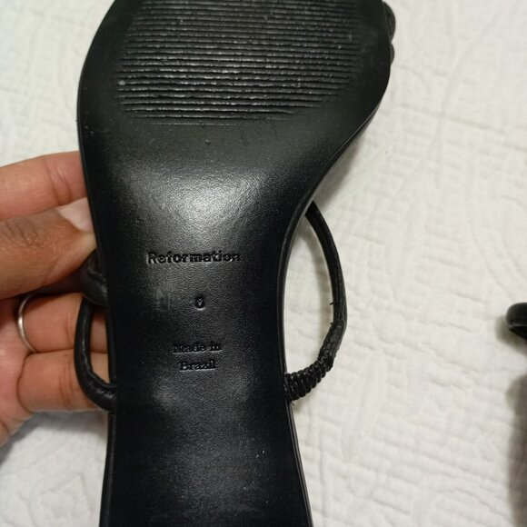 Reformation Black Strappy Square Toe Heeled Sandals Size 8 Womens - Picture 2 of 9